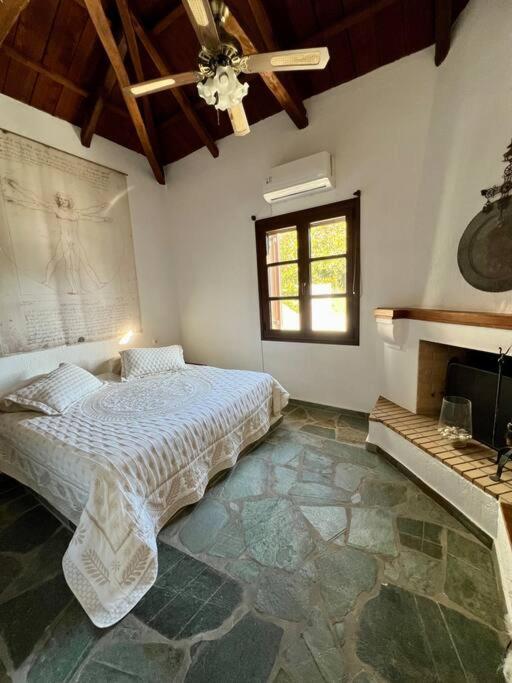 Villa Kasteli - Secret Beauty In The Mountains Karystos  Ngoại thất bức ảnh